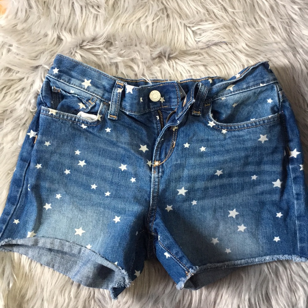 old navy star patterned shorts